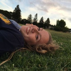 Meet your Posher, Whitney